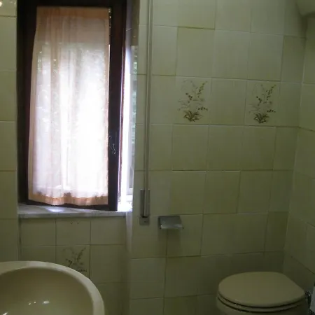 Casa Vacanze Le Castagnelle Apartment *